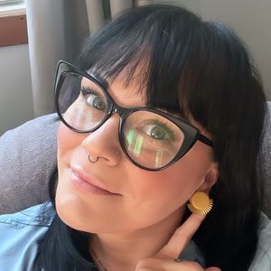 Meet your Posher, Lindsay